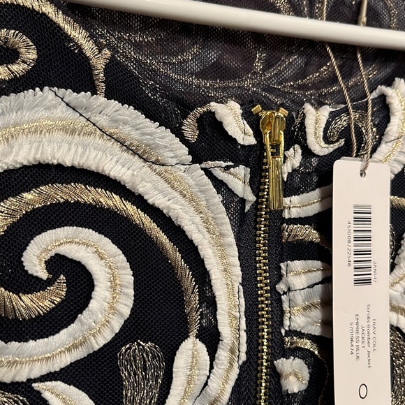 Chicos scrolls bomber jacket - Picture 3 of 8